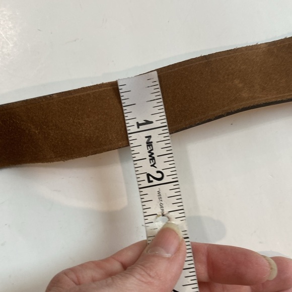 Sellier Tan Suede Belt with Equestrian Silver Clasp Made in France - Picture 11 of 15